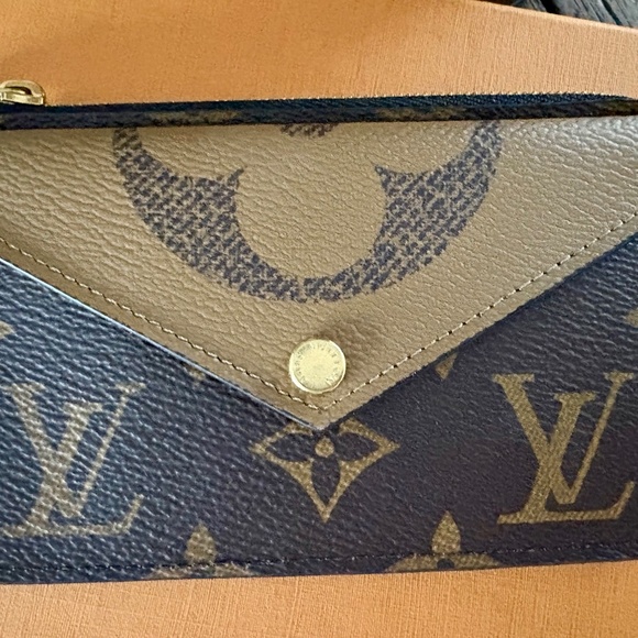 Authentic New Louis Vuitton Card Holder Recto Verso - Picture 4 of 5